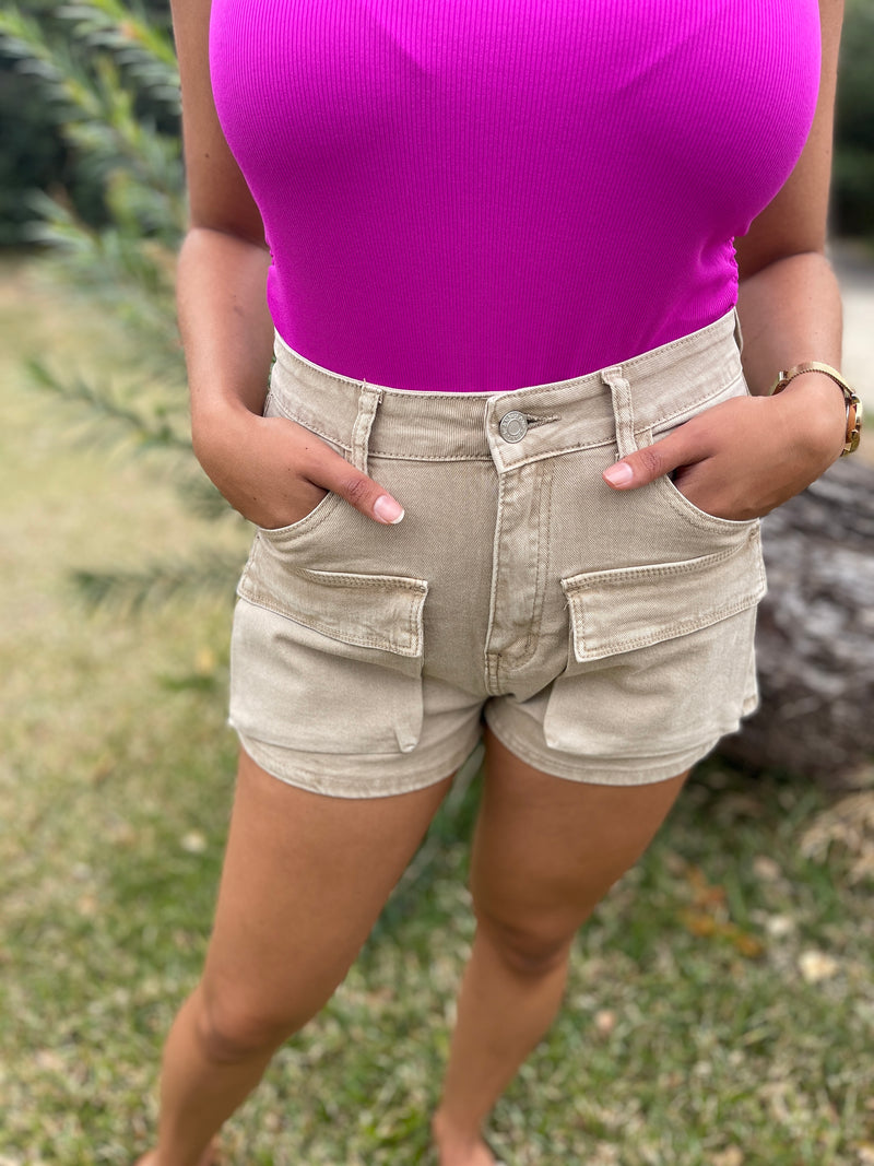 SHORT CARGO LILI