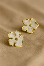 BOUCLES ABSTRACT