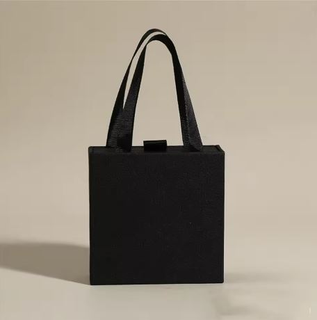 BOITE NOIR