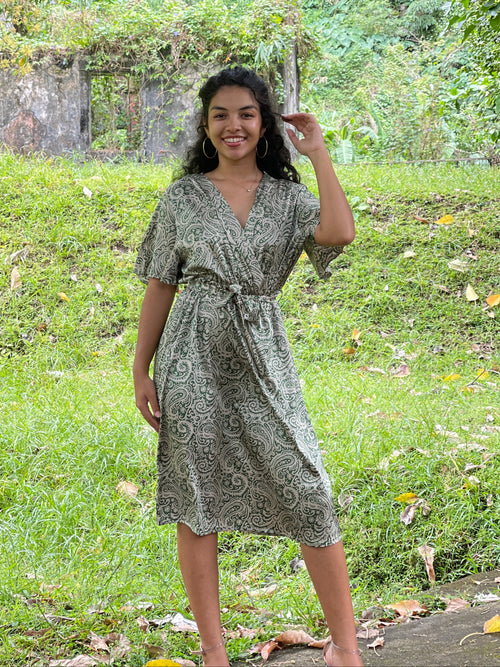 ROBE MAY